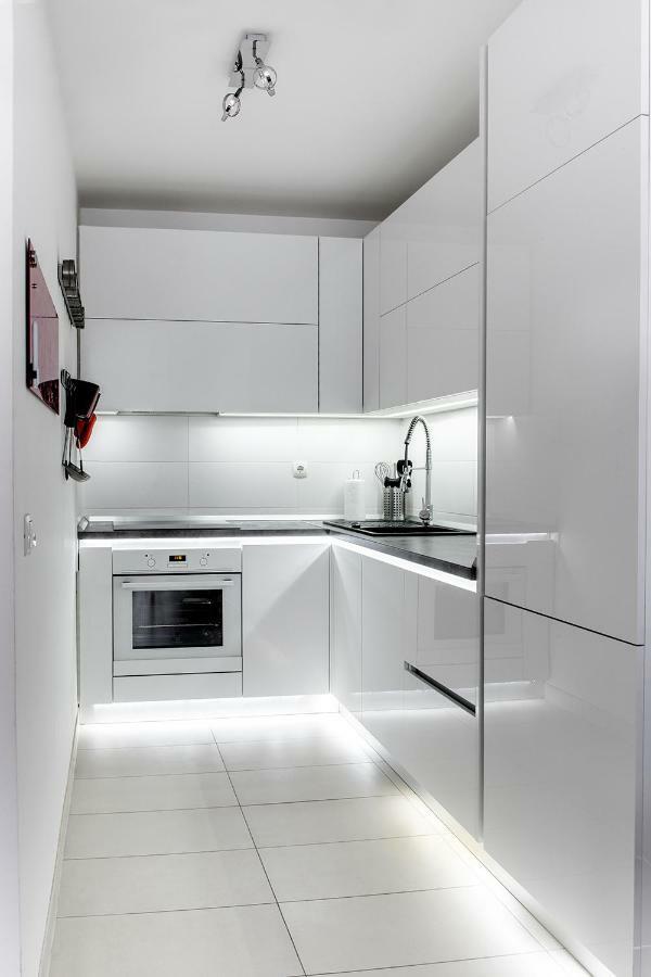 Flexible Selfcheckins 7 - Zagreb - Garage - Electric Vehicle Ccharger - Loggia - New - Luxury - Apartments Repinc 7 Екстериор снимка