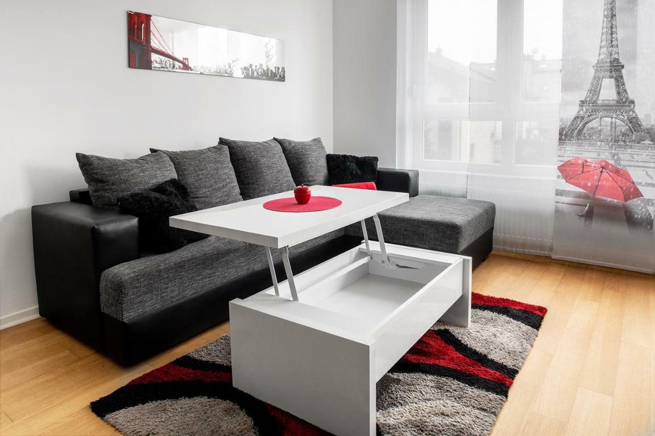 Flexible Selfcheckins 7 - Zagreb - Garage - Electric Vehicle Ccharger - Loggia - New - Luxury - Apartments Repinc 7 Екстериор снимка